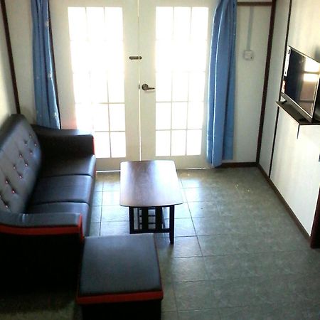Dongorit Cabin House 1 Kampong Kundassan Екстериор снимка
