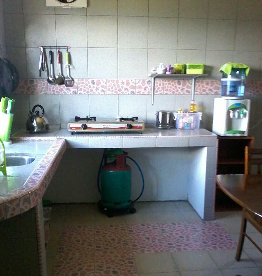 Dongorit Cabin House 1 Kampong Kundassan Екстериор снимка